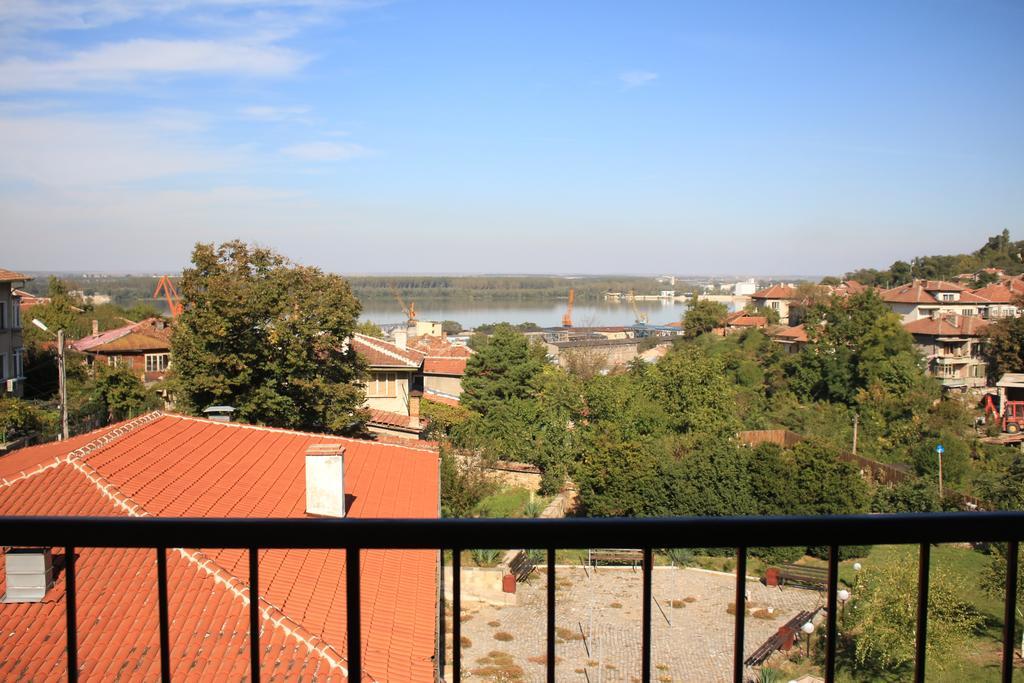Hotel Nove Sviștov Cameră foto